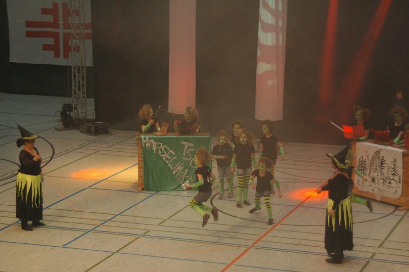 2011_03_27_0567_DiverseD70s